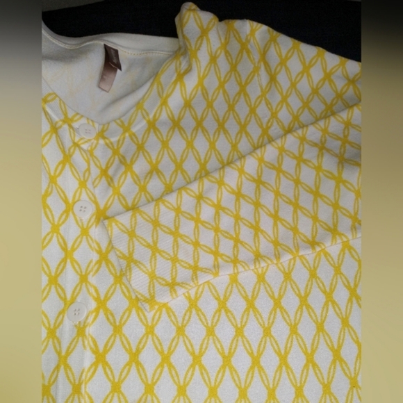 WHITE STAG Women's Plus Size 20 XXL White And Yellow Button Up Sweater Top NWOT - Picture 9 of 9